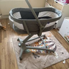 Chicco hug 5 in 1 bassinet/next to me. Mattress free. High chair table included