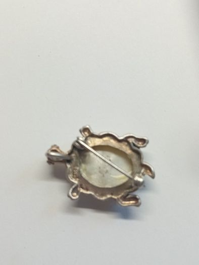 Vintage Sterling Silver Brooch