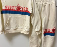 gg boys tracksuit 4/5yrs