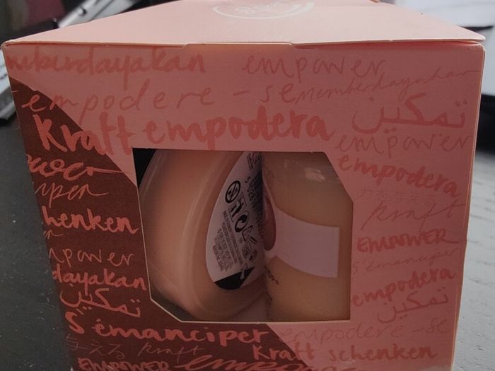 the body shop nourishing shea (unopened and unused Christmas present)