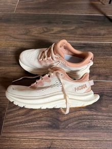 Hoka Kawana 2 running shoes