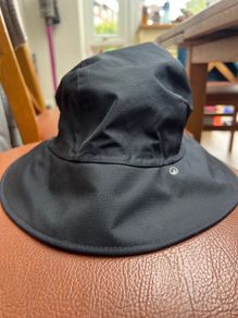 Outdoors bucket hat