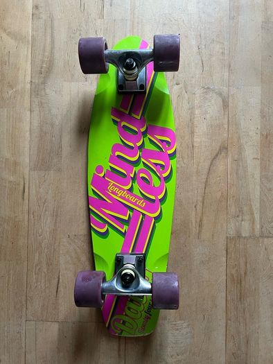 Mindless Skateboard
