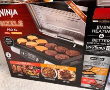 Ninja Sizzle Pro XL Indoor Grill & Flat Plate Used Twice Only