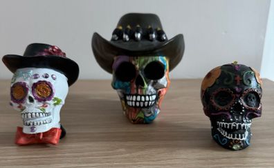 SKULLS - Decorative set of 3 inspired by Dia de los Muertos)