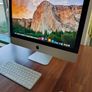 iMac computer 21.5" Retina 4K (2017) Image 2