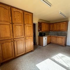 Solid Oak Kitchen