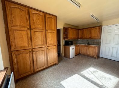 Solid Oak Kitchen