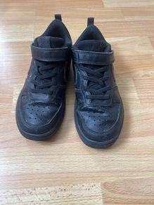 nike trainers