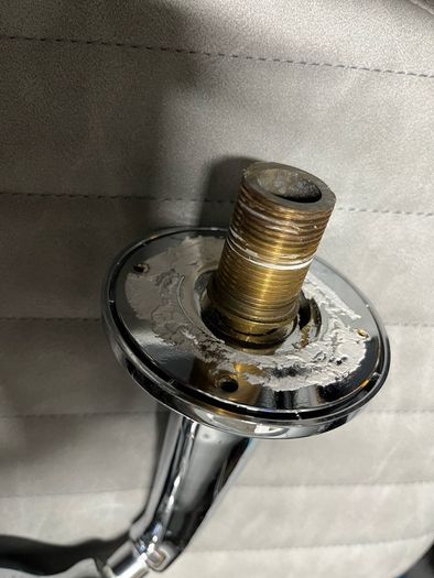 Aqualisa fixed shower head and 4 body jets
