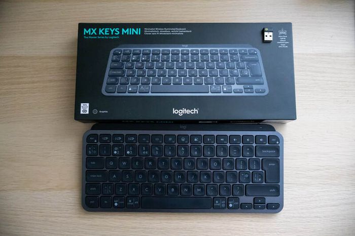 Logitech MX Keys Mini Wireless Keyboard + Logi Bolt USB Receiver