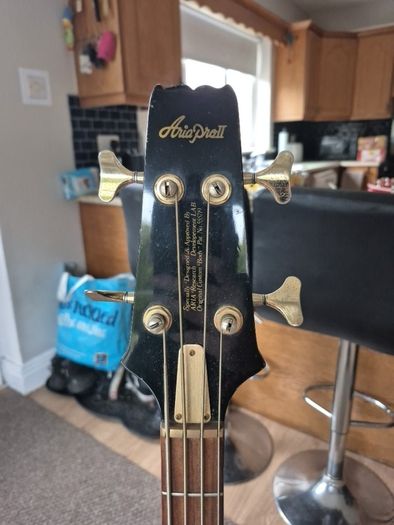 Aria pro ii SB ii Elite