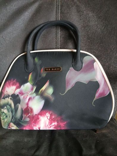 New TED BAKER Cosmetic Bag