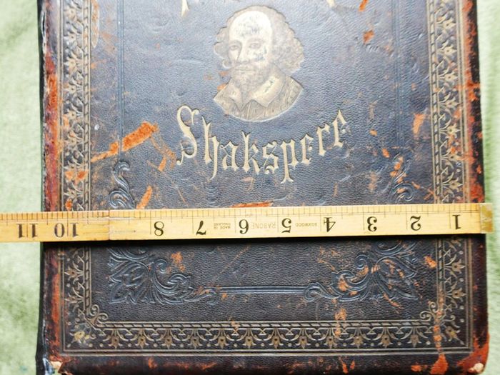 Antique (big and heavy) Imperial Shakespeare 1800s, Charles Knight, ,Volume 1