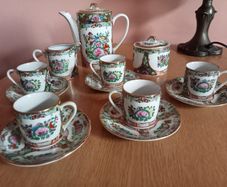 Collectible  Vintage  Chinese Canton Rose Medallion Espresso Coffee Set