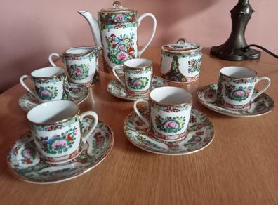 Collectible  Vintage  Chinese Canton Rose Medallion Espresso Coffee Set