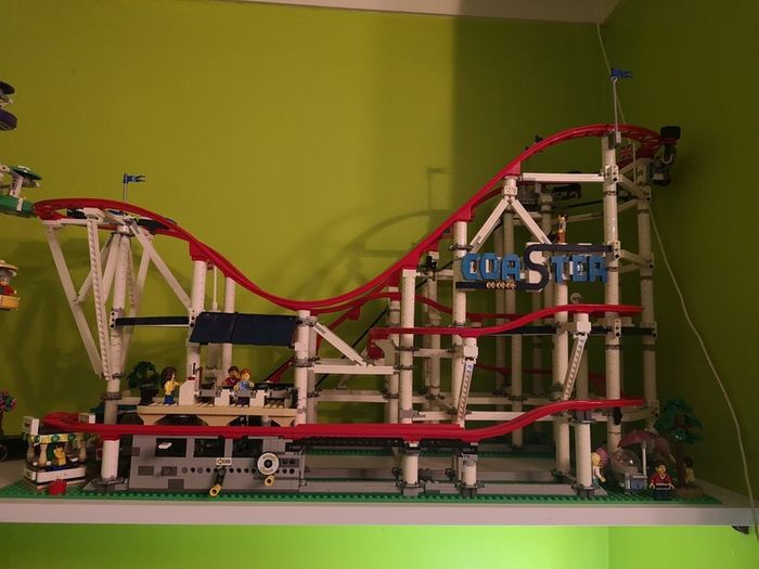 lego creator 10261