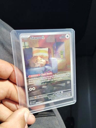 skwovet Pokemon card 222/198