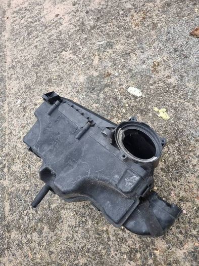 Peugeot Citroen 1.6 HDI intake air filter