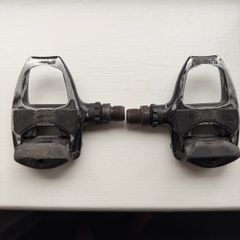 Shimano PD-R540 SPD-SL road pedals + NEW cleats