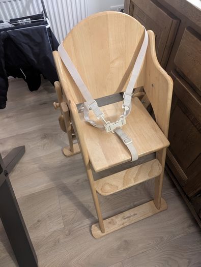 Solid wood high chair