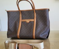 Michael Kors crossbody tote bag