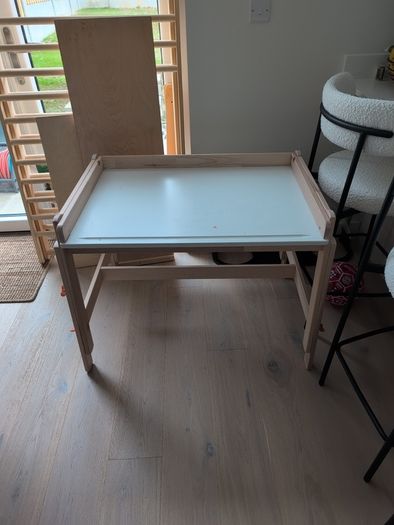 kids table