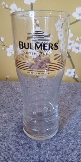 pint glasses