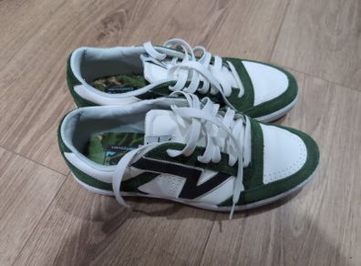 vans mens comfycush runners trainers 10.5 45