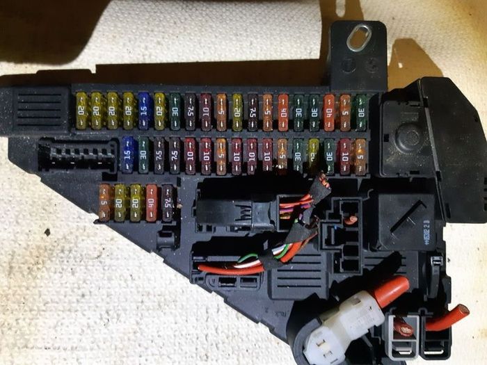 5 series e60 fuse box power distribution unit