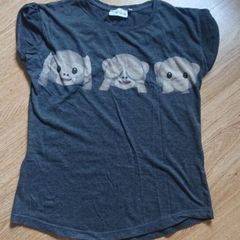 Three wise monkeys- Grey Top  Size 8
