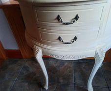 Dressing table