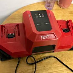 Milwaukee M18 DBSC Super Charger