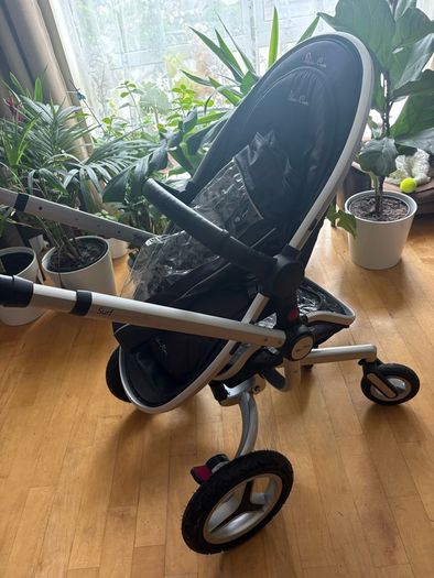 Silver Cross Surf Pram ( Canopy/Top-hood is missing)