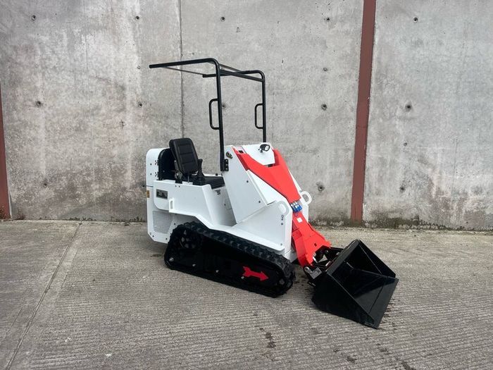 Mach pro mini skid steer