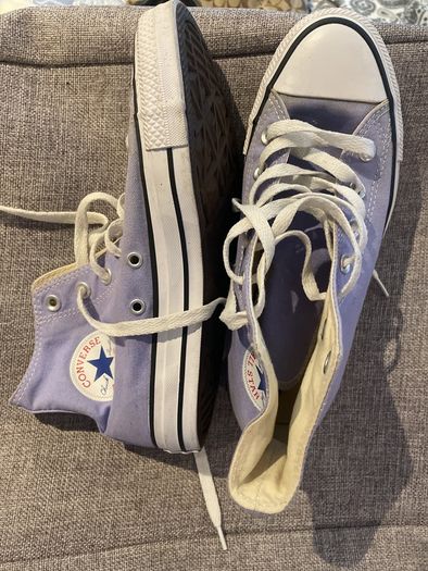 Converce high tops size 6