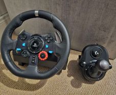 Logitech g29 with shifter - sim racing steering wheel