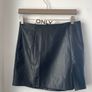 Only skirt faux leather black Image 3