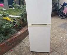 FREE White Whirlpool 50/50 Fridge Freezer - Needs New Seal
