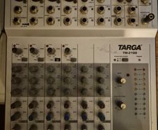 Targa TM-2100 10-Channel Mixing Console