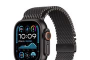 Apple Watch Ultra 3 Cellular 5G 49mm Naturel Titanium with Black Titanium Milanese Bracelet L
