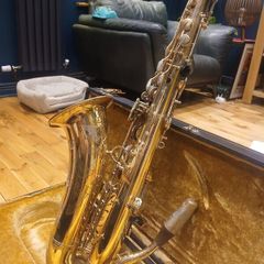 Vintage Selmer Bundy tenor