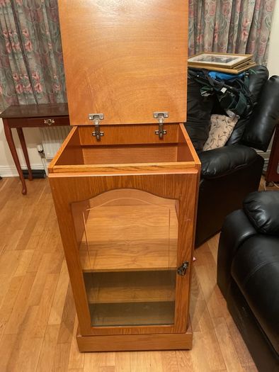 glass cabinet