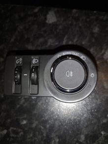 Insignia light switch