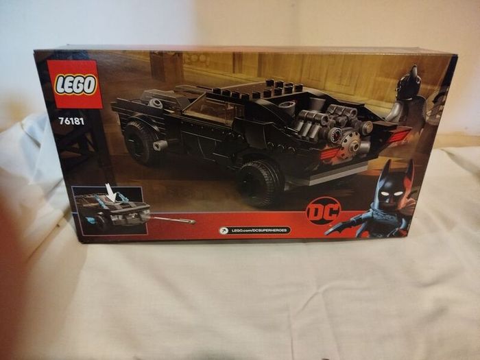 76181 Batmobile The Penguin Chase