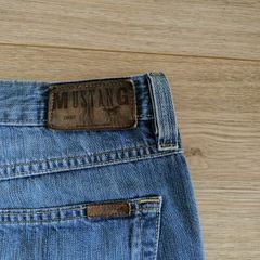 Mustang jeans 34 waist and 29 leg in good condition with no issues see last three photos for exact measurements FREE TRACKED POSTAGE INCLUDED