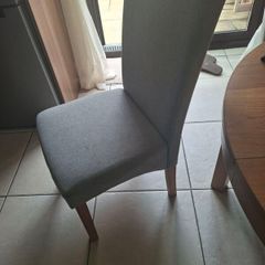 4 chairs free to go