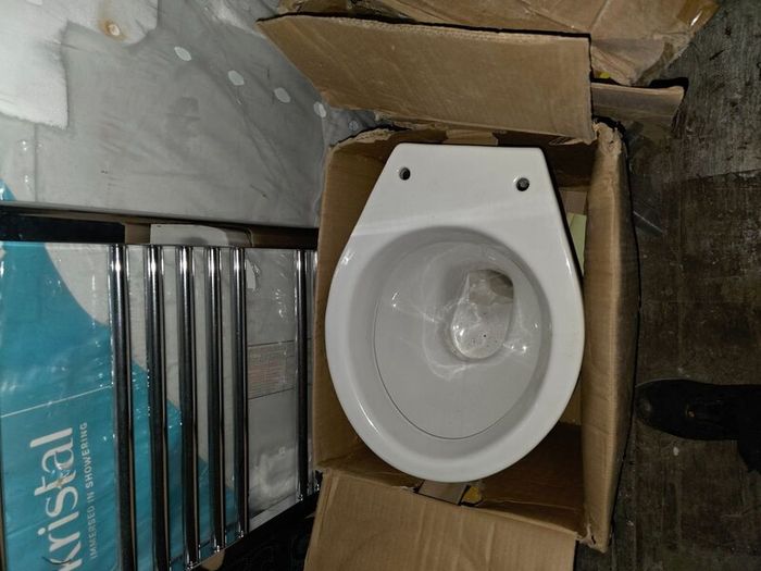 Sanitary wear ,,Bathroom furniture