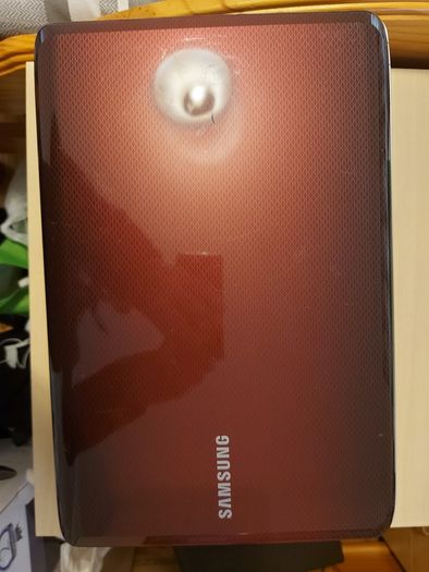 Samsung 15.6 laptop, Model NP-R530, Red, Windows 10, Pentium Dual Core CPU T4400, 2.2GHZ, 2GB Ram, 300GB HDD, Microsoft Edge, Chrome, etc