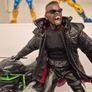 mezco blade 1/12 with bike Image 3